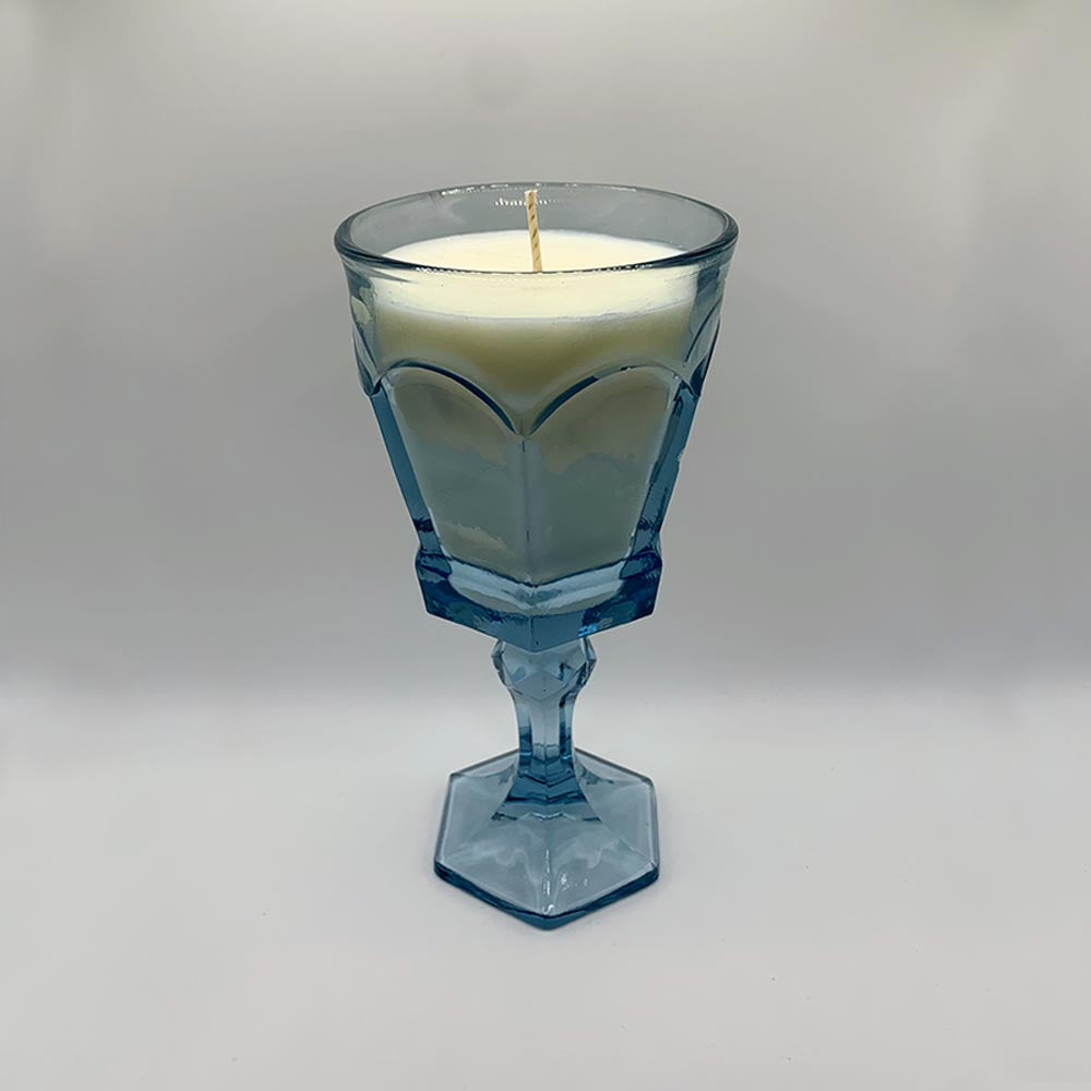 Blue Fosteria Vintage Wine Glass - Spiced Apple Chai Candle