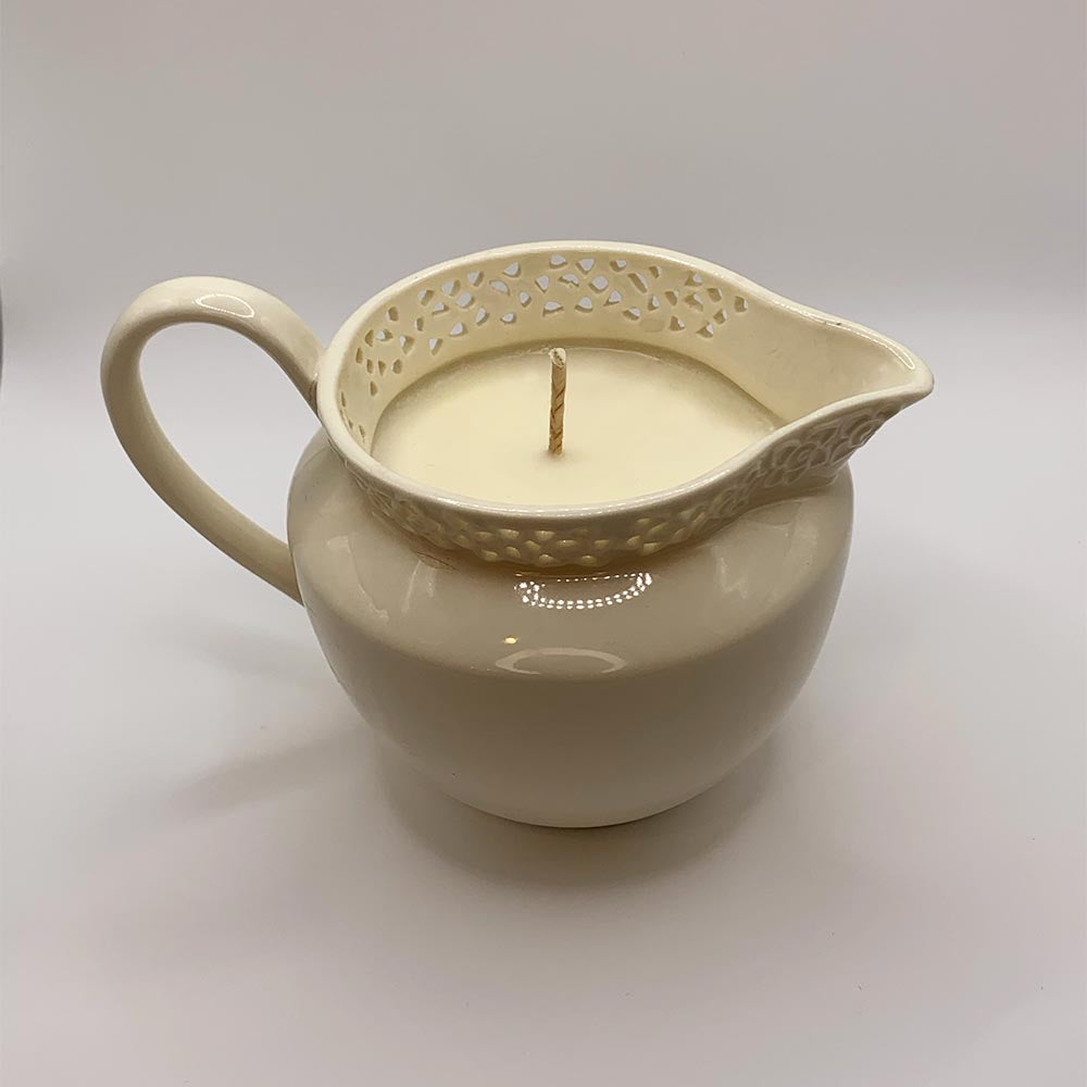 Godinger & Co. Lace Creamer Ceramic Dish - Spiced Apple Chai Candle